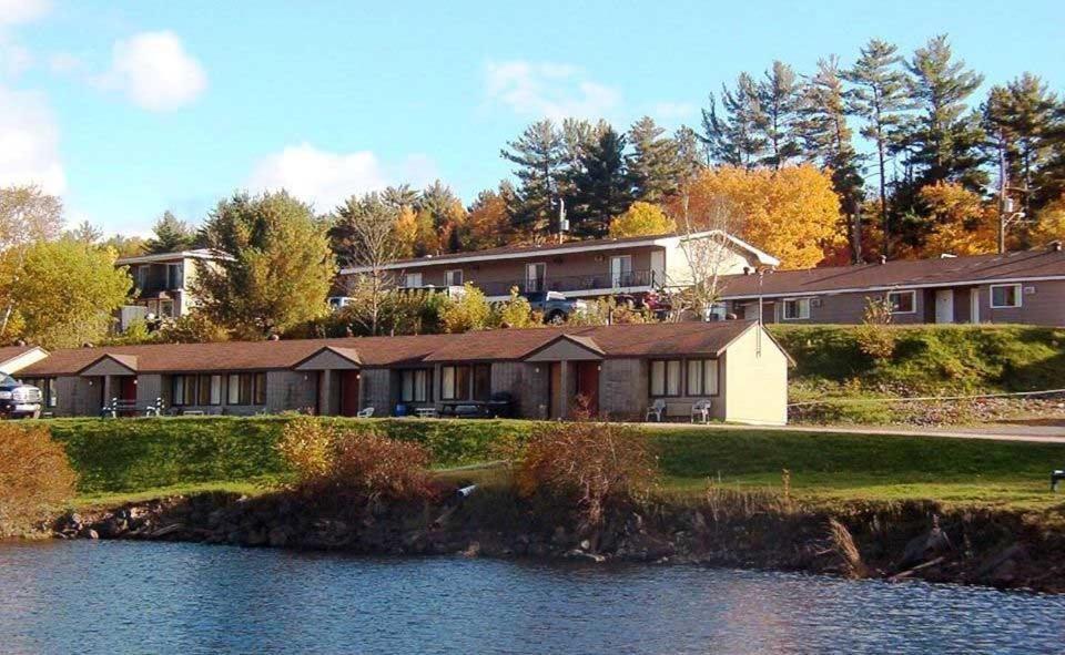 Valois Motel & Restaurant Mattawa Zewnętrze zdjęcie